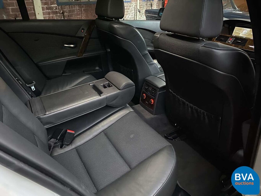 BMW 530i M-Sport Limousine 5er 258 PS 2007.