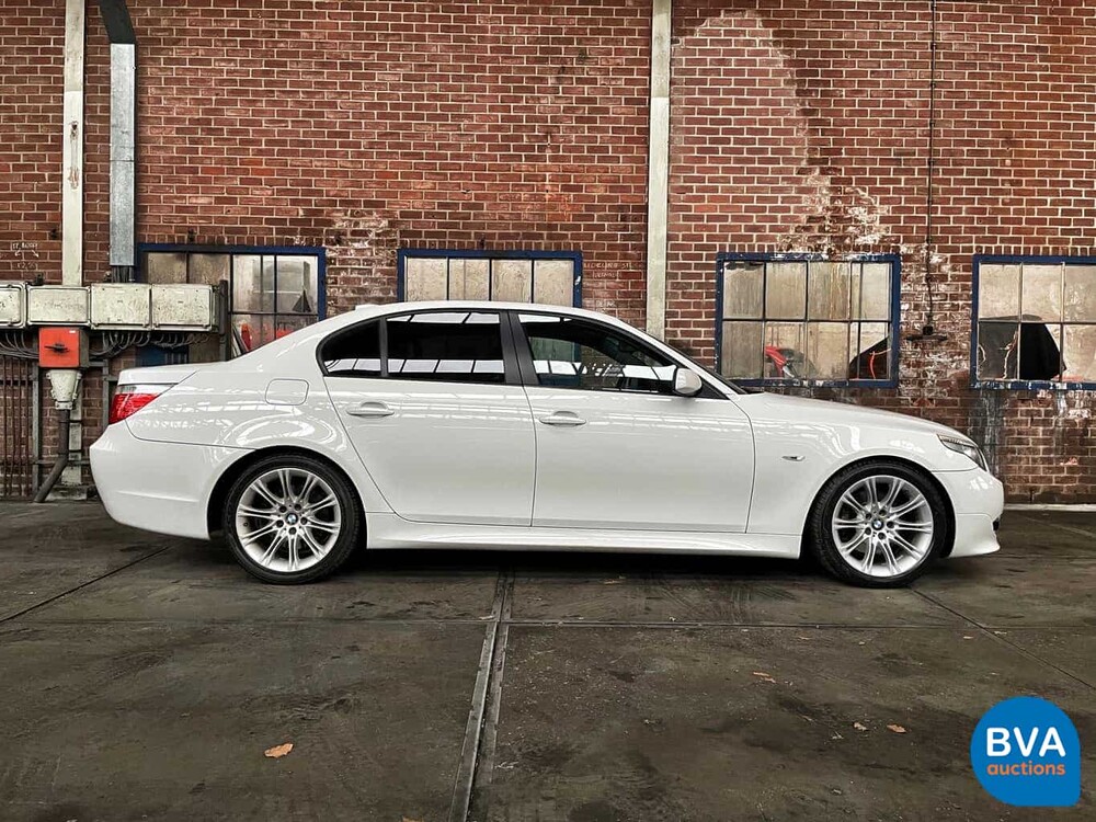 BMW 530i M-Sport Limousine 5er 258 PS 2007.