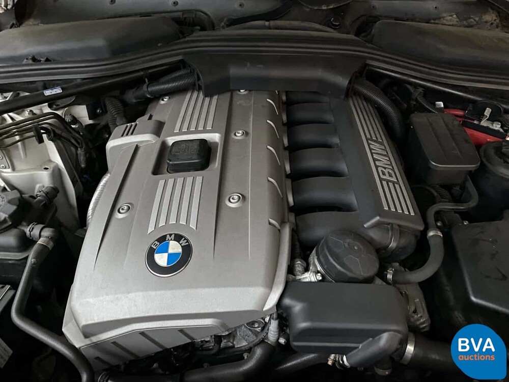 BMW 530i M-Sport Limousine 5er 258 PS 2007.