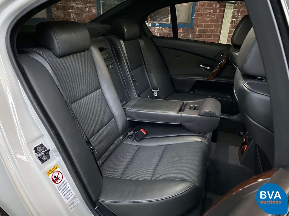 BMW 530i M-Sport Limousine 5er 258 PS 2007.