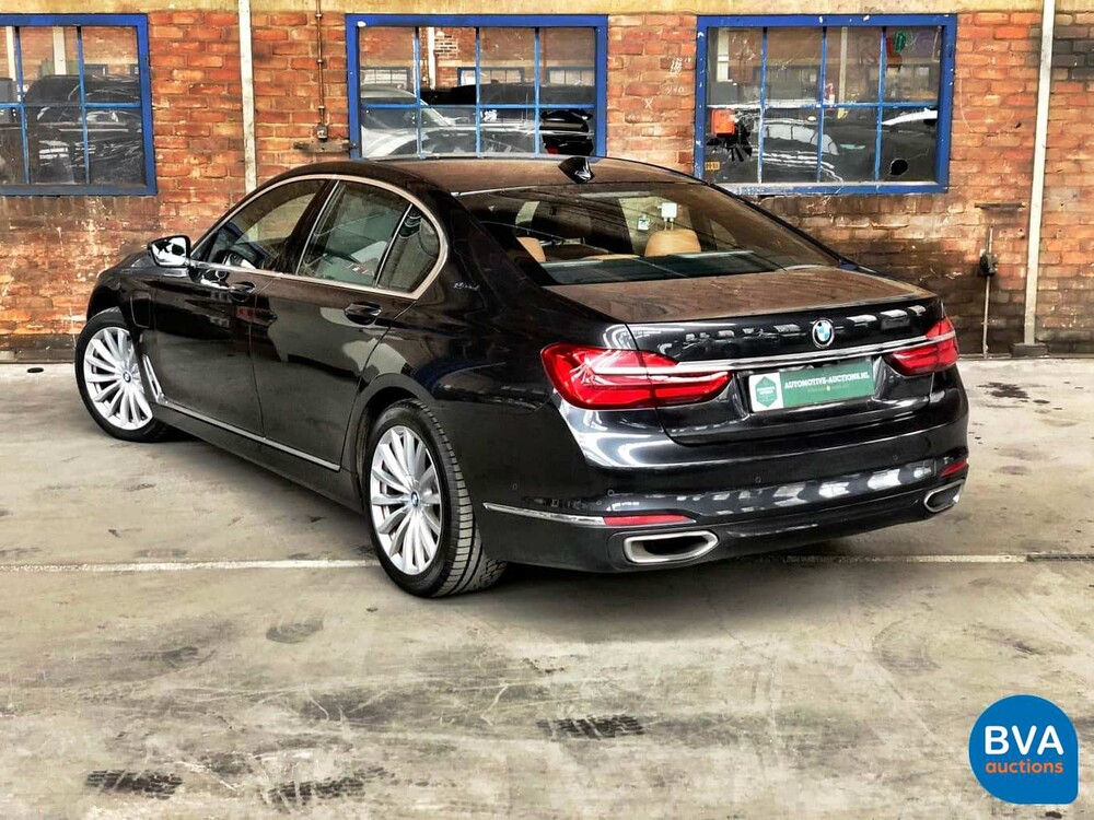 BMW 740e 326 PS 7er 2017, J-841-FK.