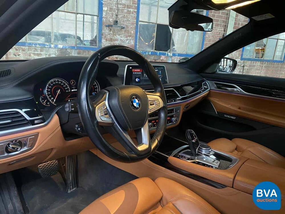 BMW 740e 326 PS 7er 2017, J-841-FK.