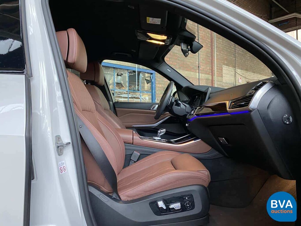 BMW X5 M50i xDrive M-Sport 4.4 V8 530 PS 2020 Shadow-Line -GARANTIE-.