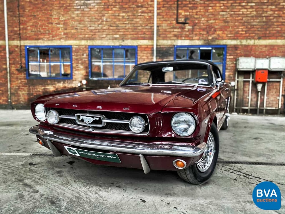 Ford Mustang Cabriolet V8 Automatik 1965.