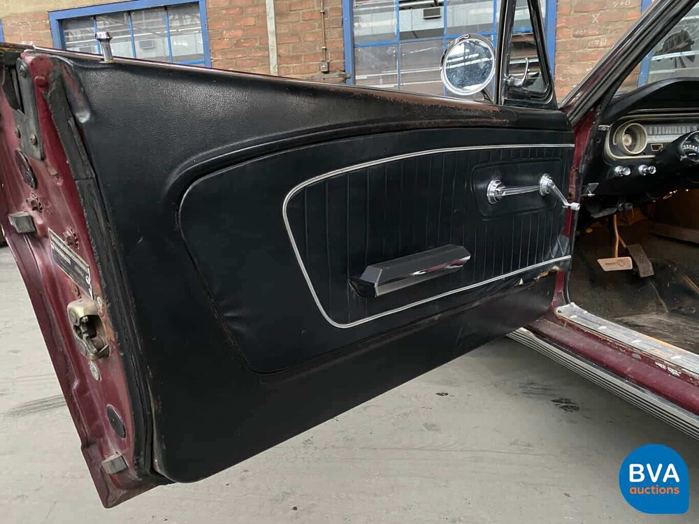 Ford Mustang Cabriolet V8 Automatik 1965.