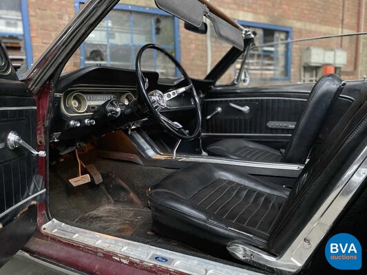 Ford Mustang Cabriolet V8 Automatic 1965.