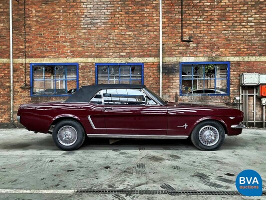 Ford Mustang Cabriolet V8 Automatic 1965.