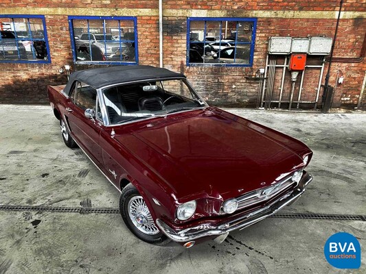 Ford Mustang Cabriolet V8 Automatic 1965.