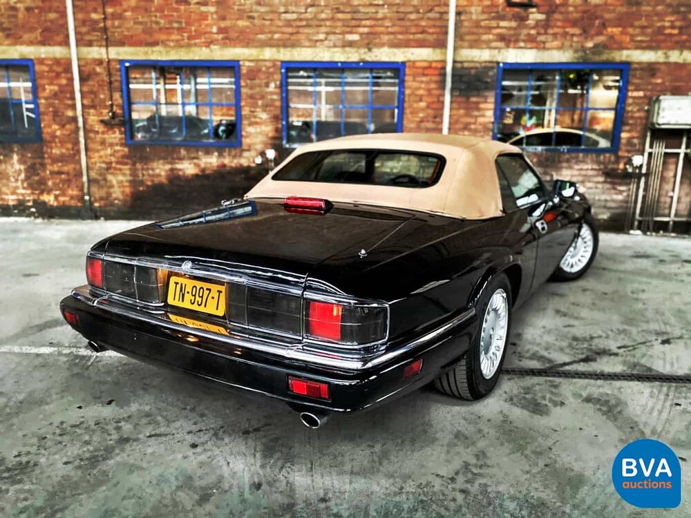 Jaguar XJS Cabrio 4.0 Sechszylinder 241 PS 1995 Cabriolet, TN-997-T.
