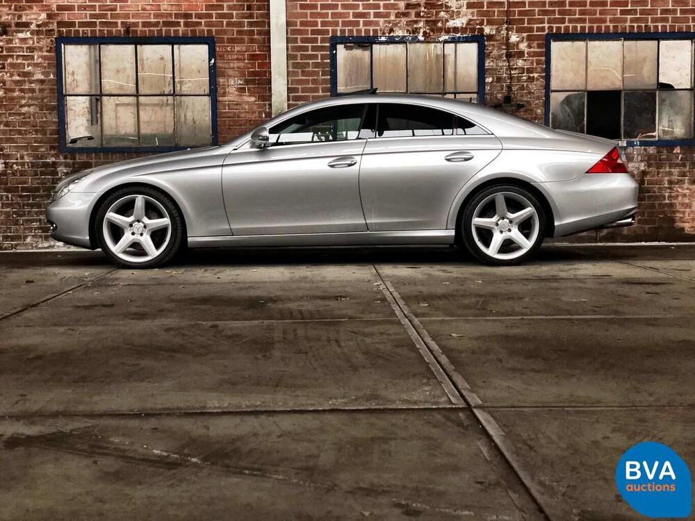Mercedes-Benz CLS350 AMG V6 272pk 2005  