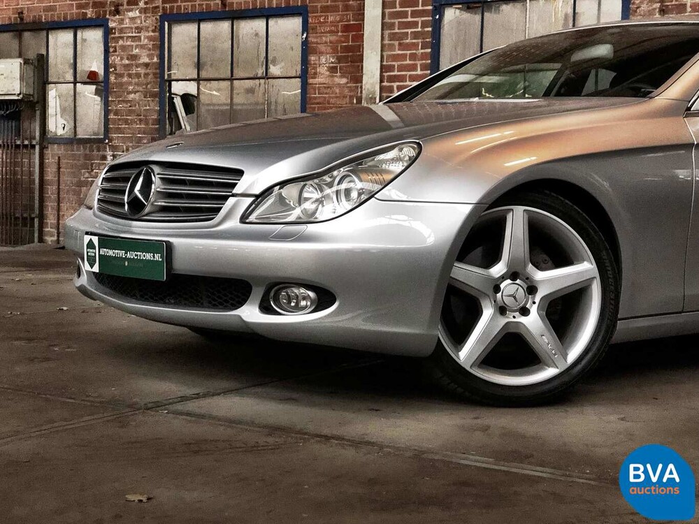 Mercedes-Benz CLS350 AMG V6 272pk 2005  