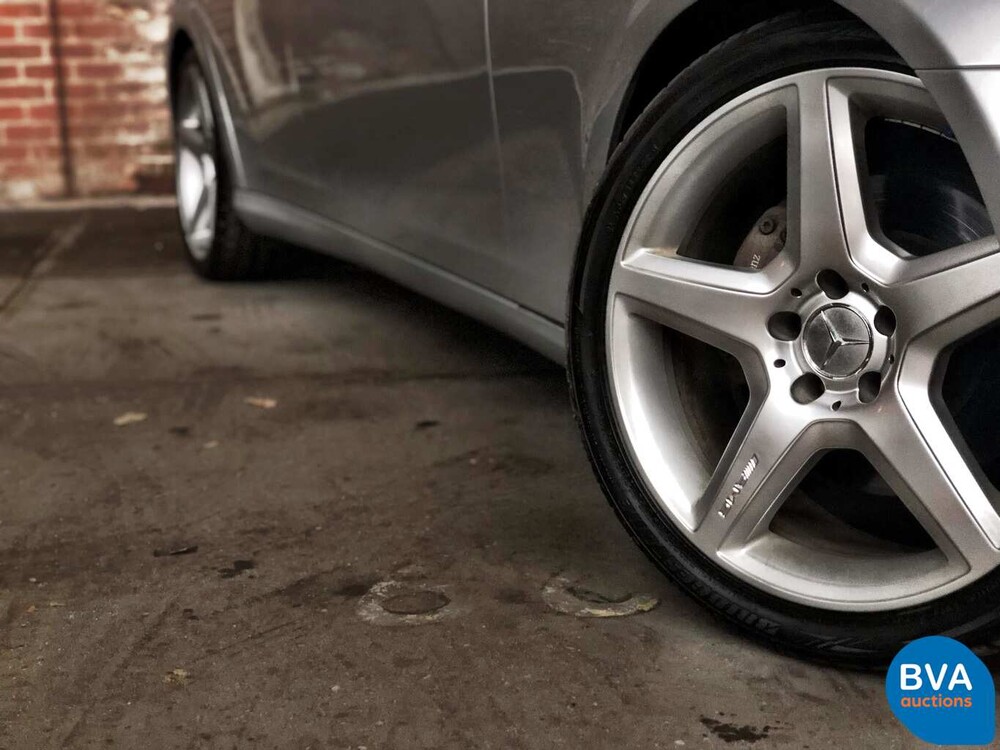 Mercedes-Benz CLS350 AMG V6 272pk 2005  