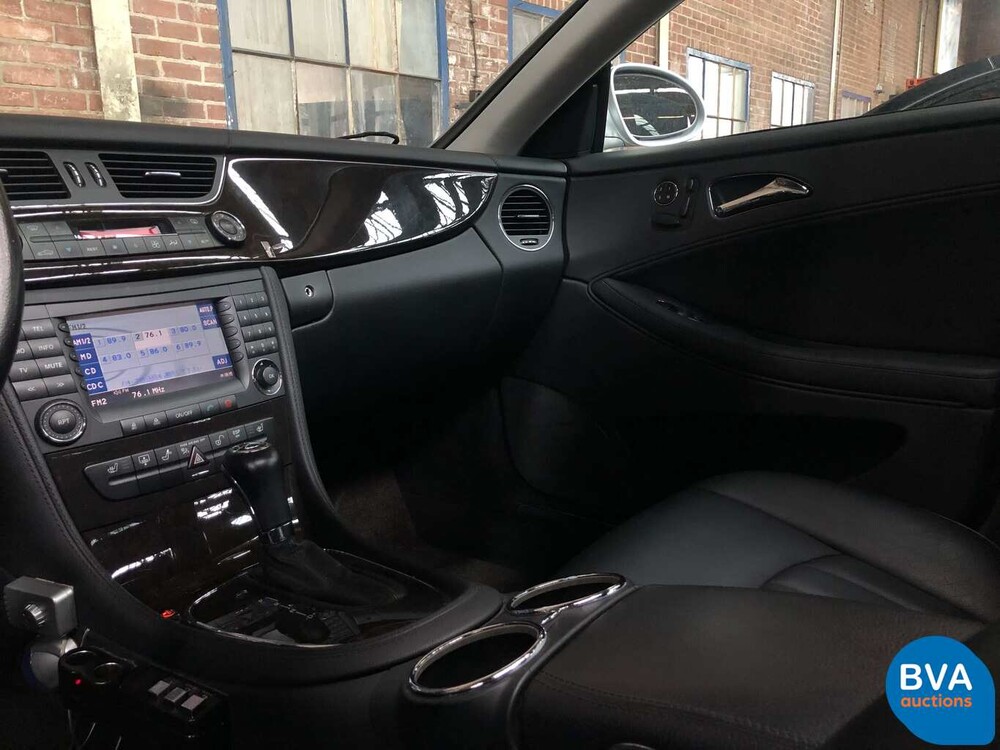 Mercedes-Benz CLS350 AMG V6 272pk 2005  