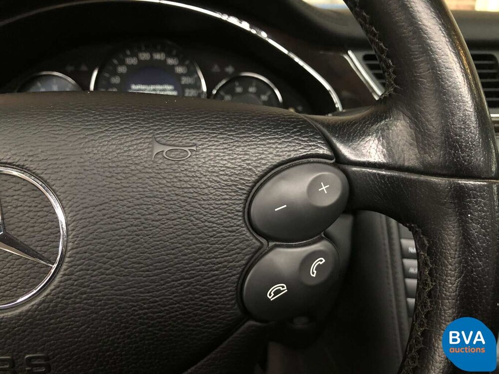 Mercedes-Benz CLS350 AMG V6 272pk 2005  