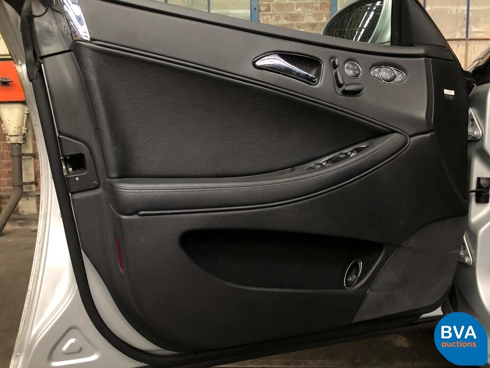 Mercedes-Benz CLS350 AMG V6 272pk 2005  
