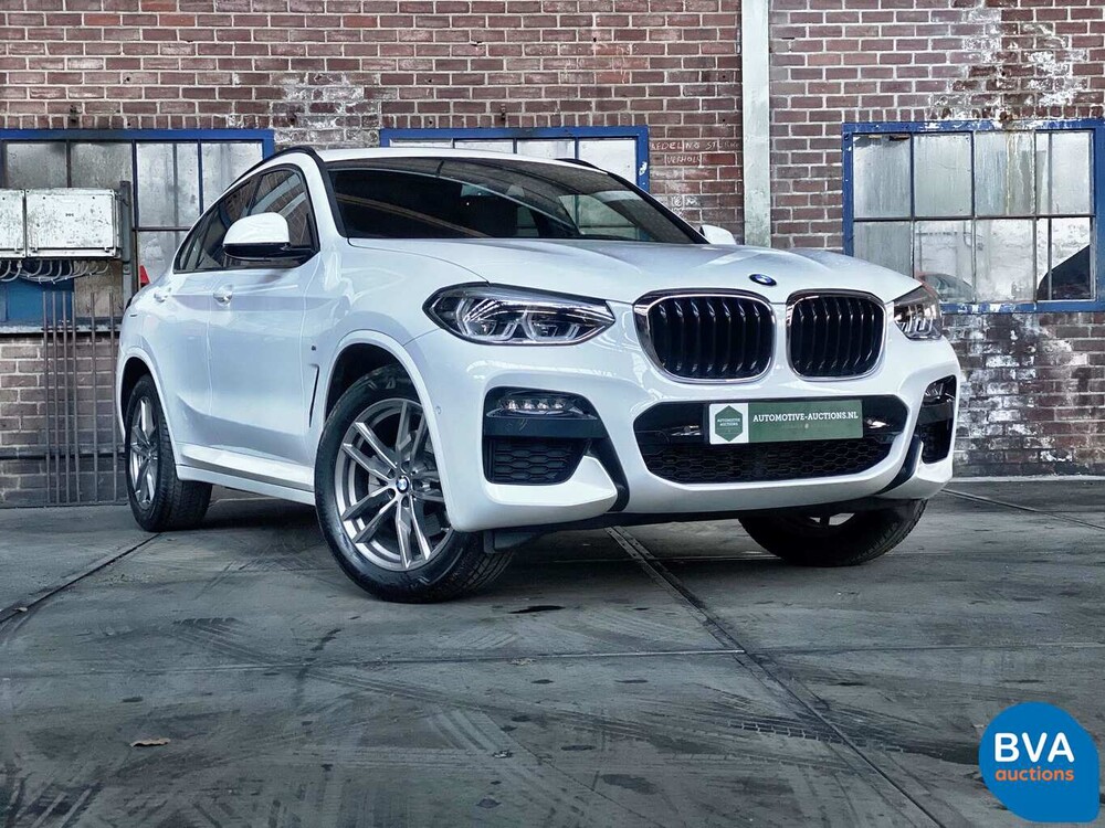 BMW X4 xDrive20i 184 PS M-Sport 2020 -Garantie-.
