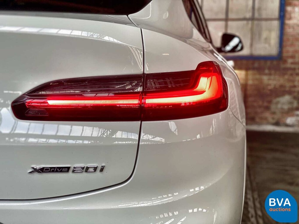 BMW X4 xDrive20i 184 PS M-Sport 2020 -Garantie-.