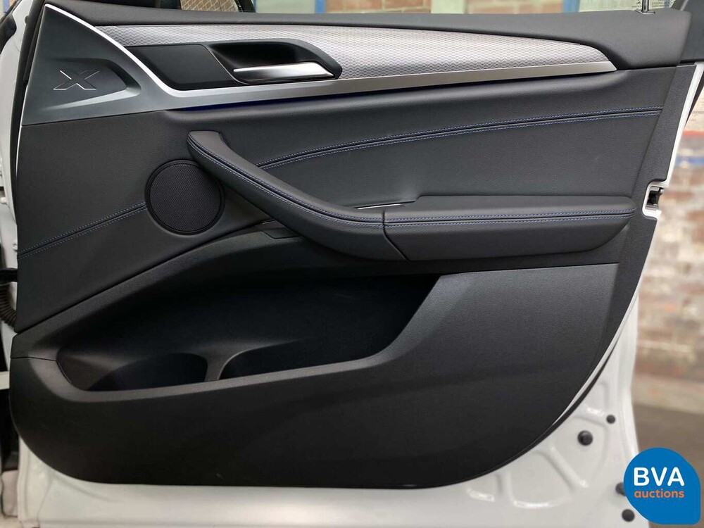 BMW X4 xDrive20i 184 PS M-Sport 2020 -Garantie-.