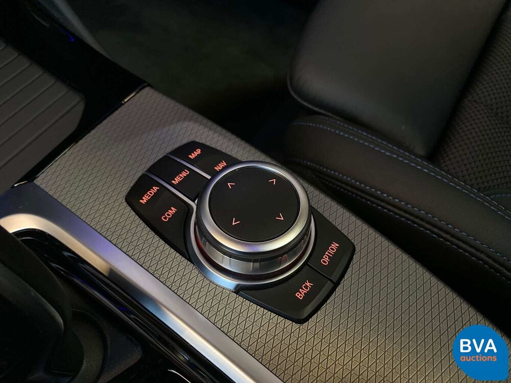 BMW X4 xDrive20i 184 PS M-Sport 2020 -Garantie-.