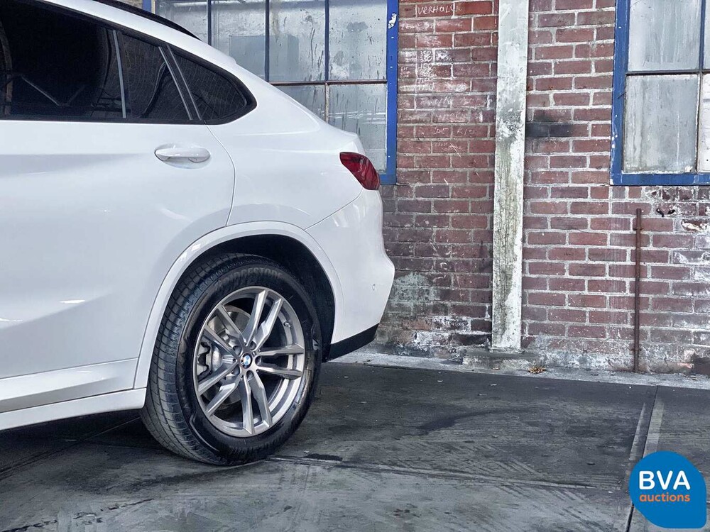 BMW X4 xDrive20i 184 PS M-Sport 2020 -Garantie-.
