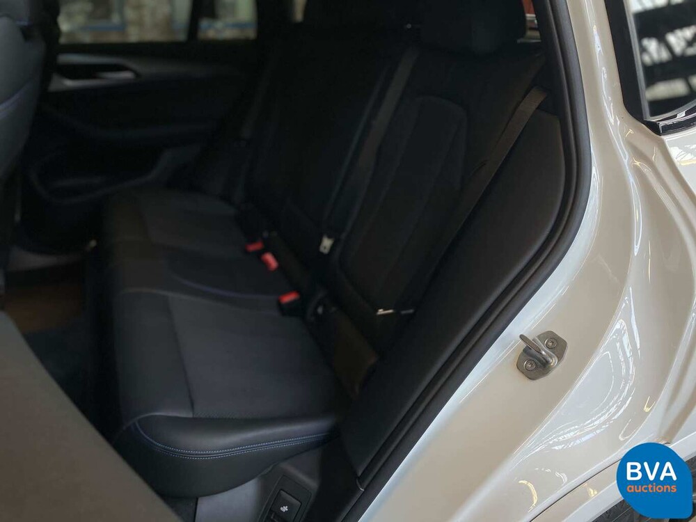 BMW X4 xDrive20i 184 PS M-Sport 2020 -Garantie-.