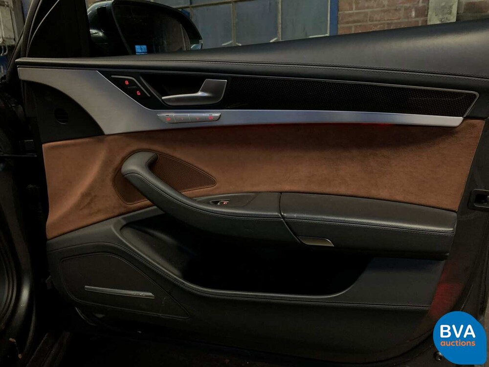 Audi S8 PLUS 4.0 TFSI plus Quattro 605 PS 2016 Keramik-Facelift.