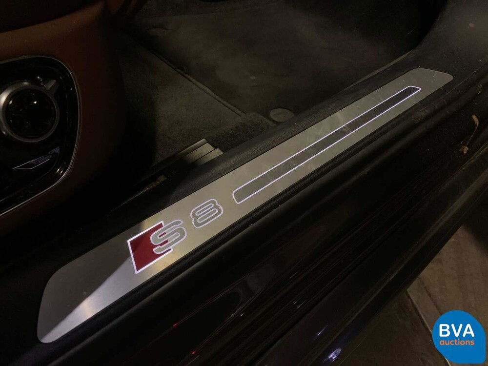 Audi S8 PLUS 4.0 TFSI plus Quattro 605 PS 2016 Keramik-Facelift.