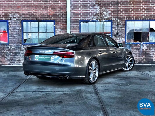 Audi S8 PLUS 4.0 TFSI plus Quattro 605hp 2016 Ceramic Facelift.