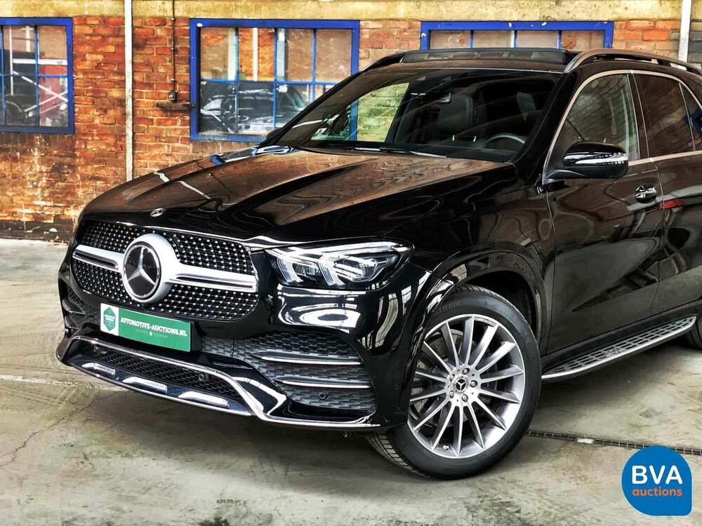 Mercedes-Benz GLE400d 4Matic AMG 330 PS 2020 -GARANTIE-.