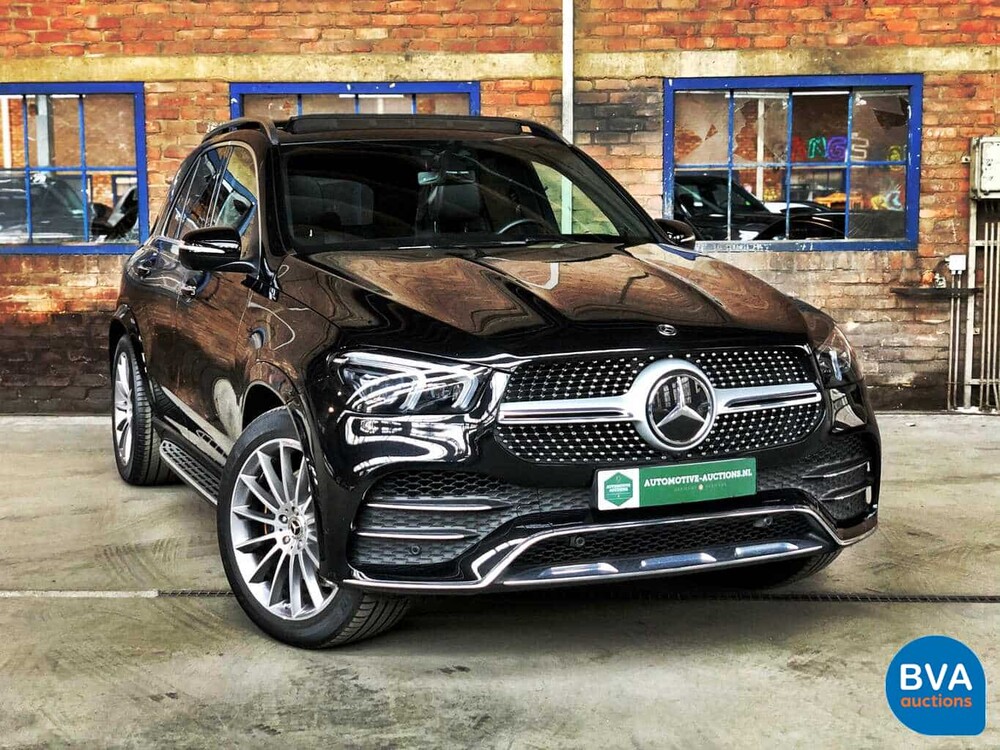 Mercedes-Benz GLE400d 4Matic AMG 330 PS 2020 -GARANTIE-.