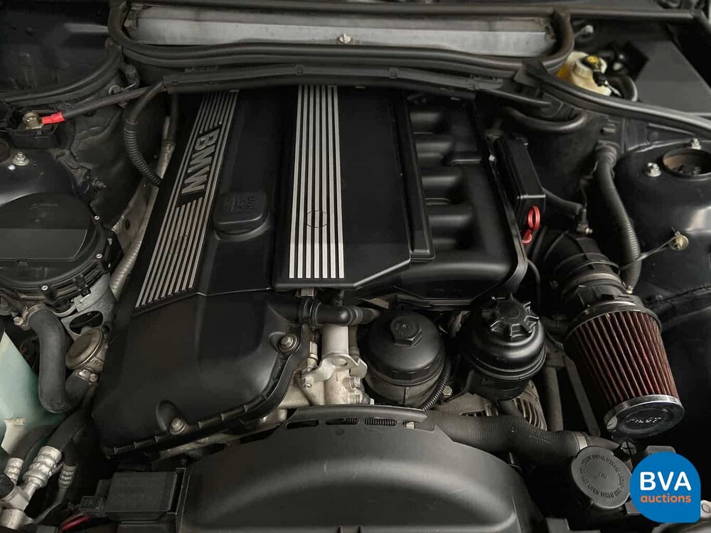 BMW 325Ci Coupé M-Sport 3er 192 PS 2005 -Original NL-, 74-RJ-SR.