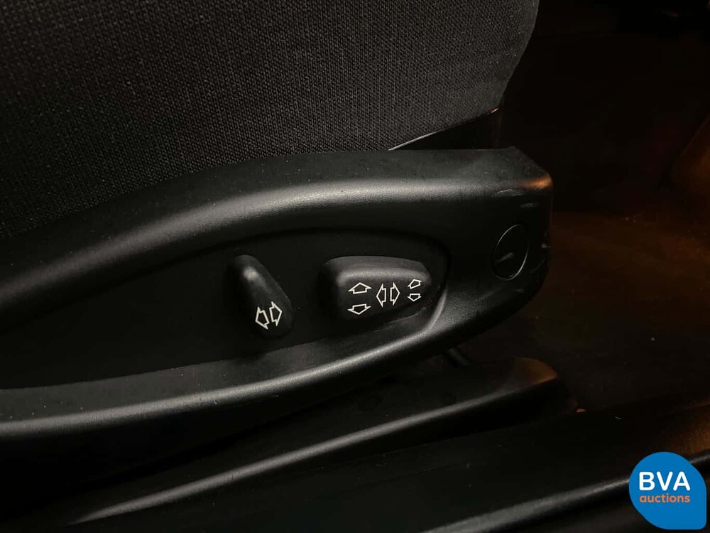 BMW 325Ci Coupé M-Sport 3er 192 PS 2005 -Original NL-, 74-RJ-SR.