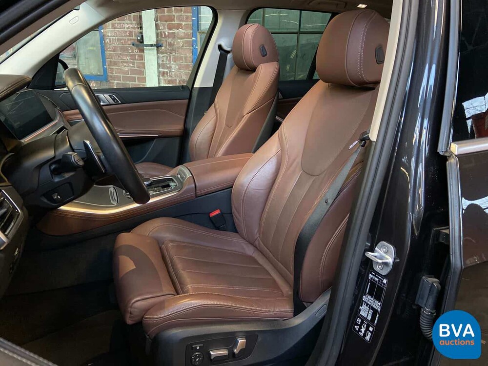 BMW X5 30d xDrive 265 PS 2019 -Garantie-.