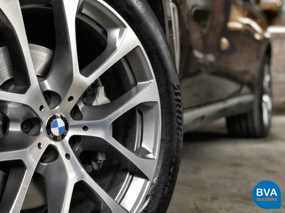 BMW X5 30d xDrive 265 PS 2019 -Garantie-.