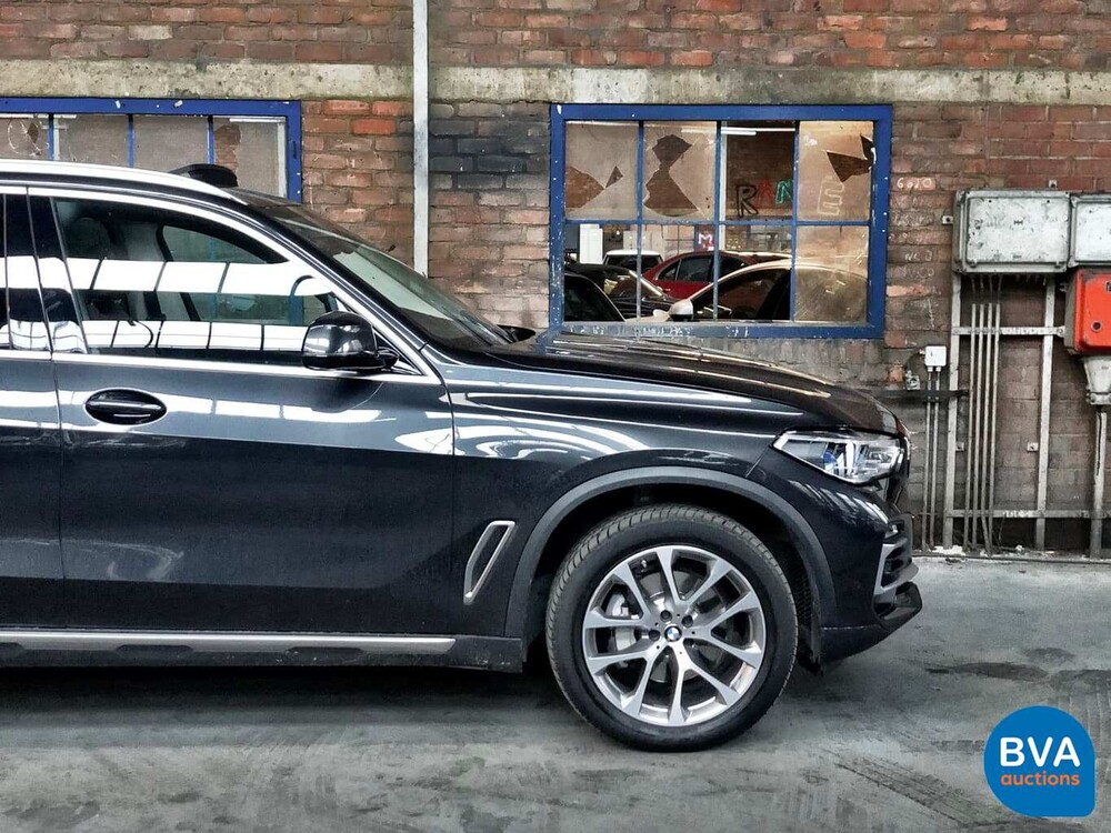 BMW X5 30d xDrive 265 PS 2019 -Garantie-.