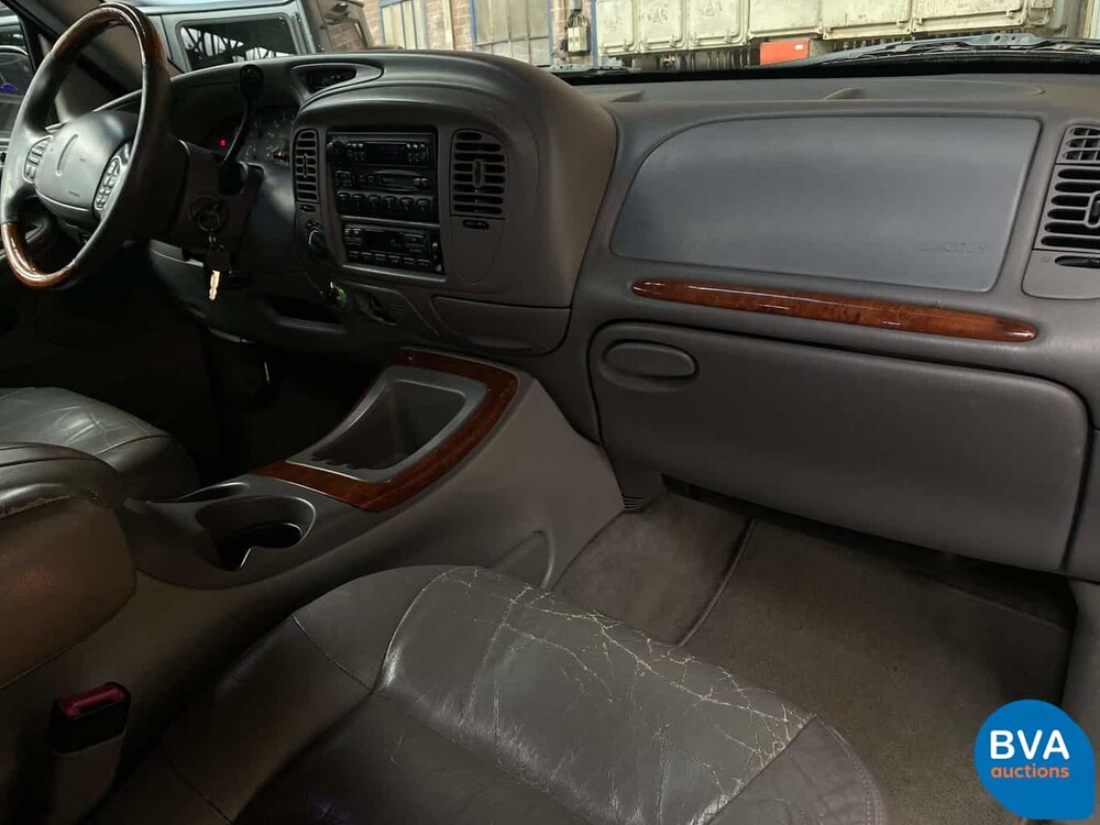 Ford Lincoln Navigator 272 PS 7-Personen 1998, TV-VN-26.