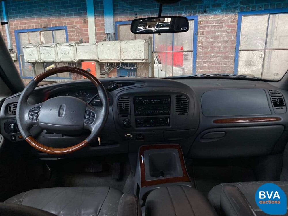Ford Lincoln Navigator 272 PS 7-Personen 1998, TV-VN-26.
