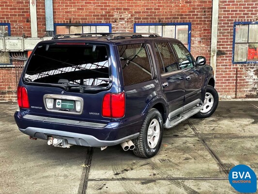 Ford Lincoln Navigator 272hp 7-Person 1998, TV-VN-26.