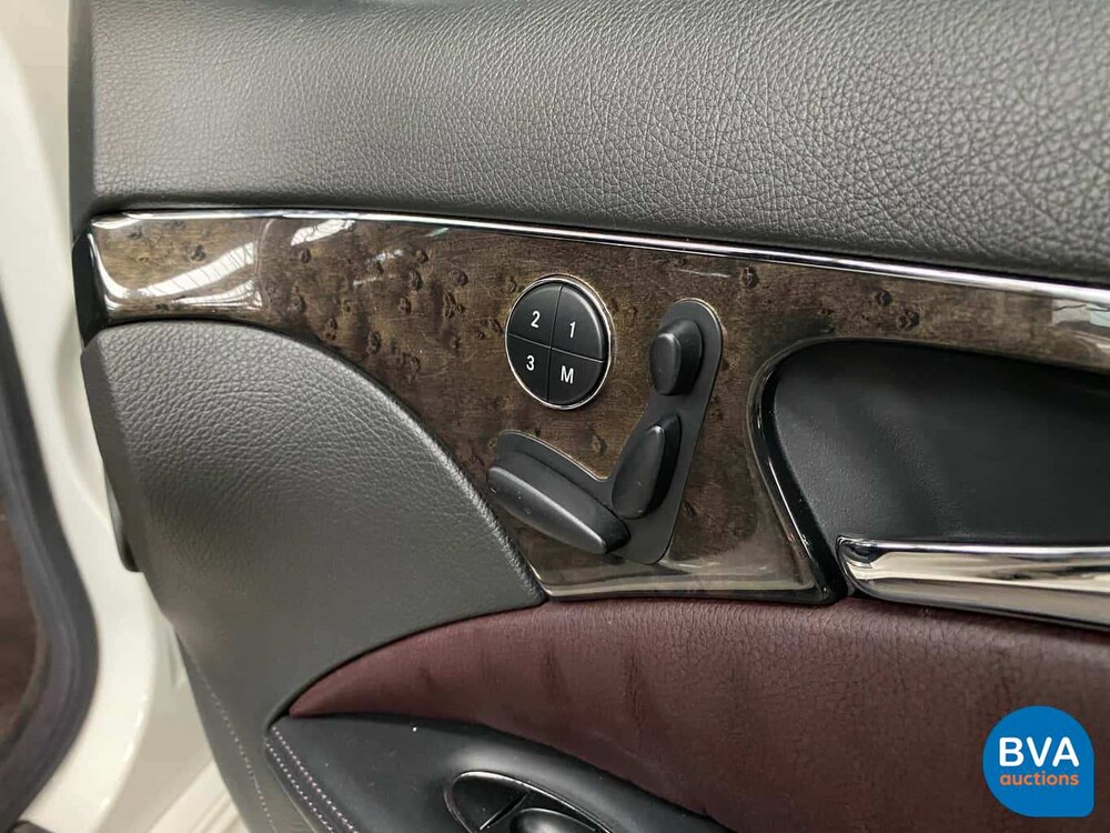 Mercedes-Benz E55 AMG 5.4 V8 476 PS E-Klasse 2003 -YOUNGTIMER-.