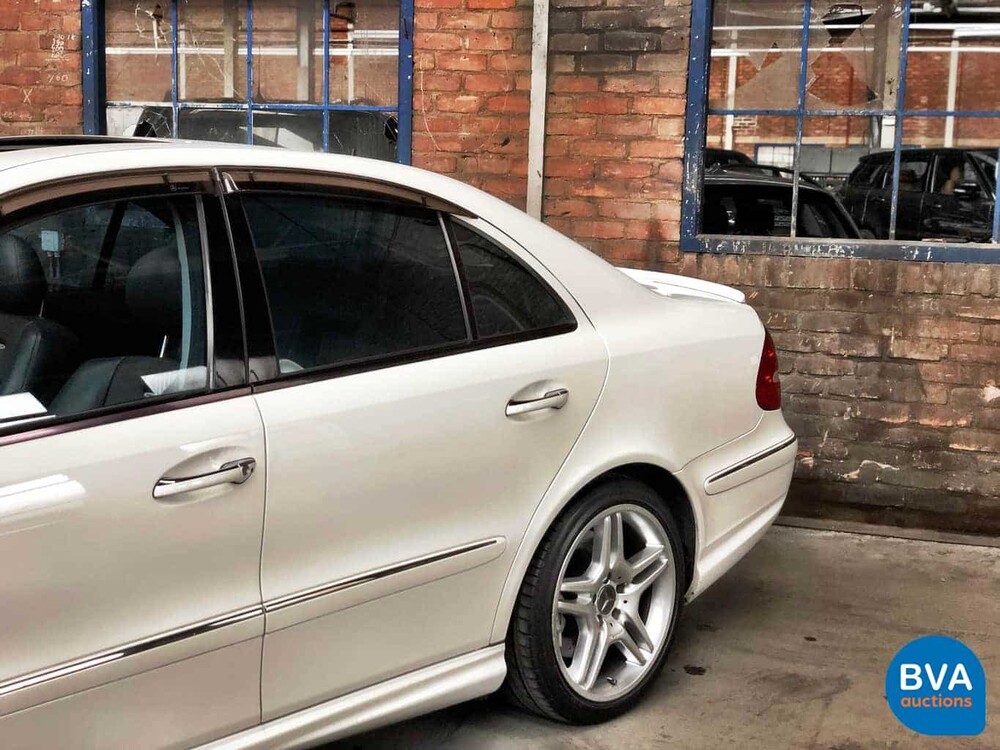 Mercedes-Benz E55 AMG 5.4 V8 476 PS E-Klasse 2003 -YOUNGTIMER-.