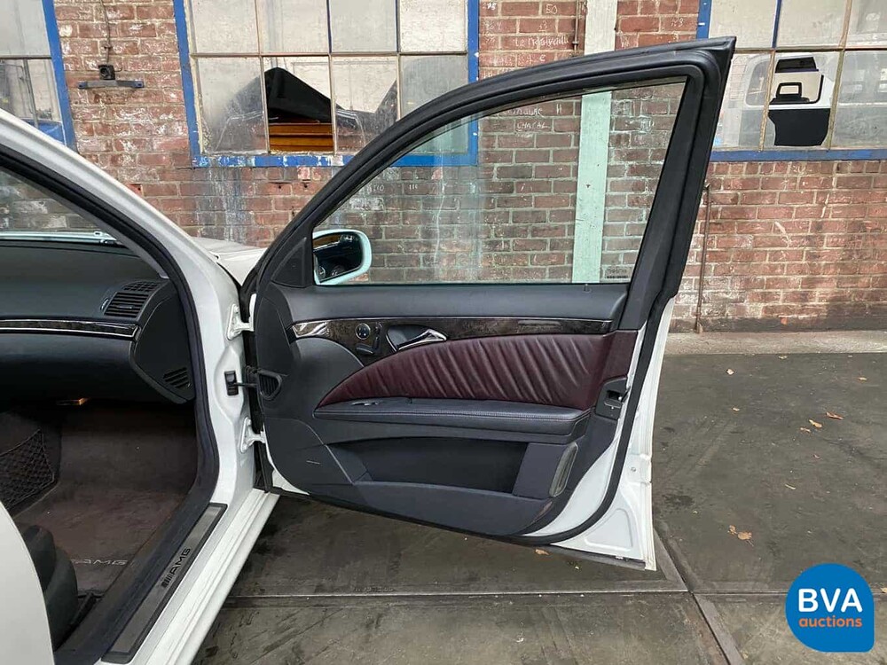 Mercedes-Benz E55 AMG 5.4 V8 476 PS E-Klasse 2003 -YOUNGTIMER-.