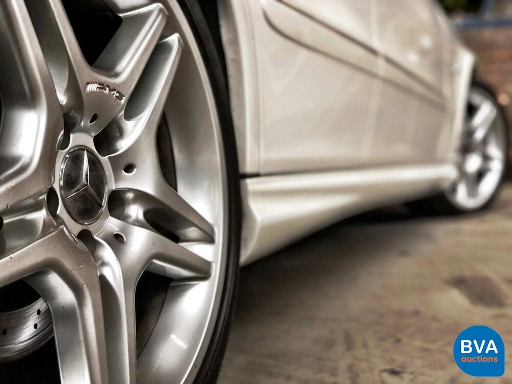 Mercedes-Benz E55 AMG 5.4 V8 476 PS E-Klasse 2003 -YOUNGTIMER-.