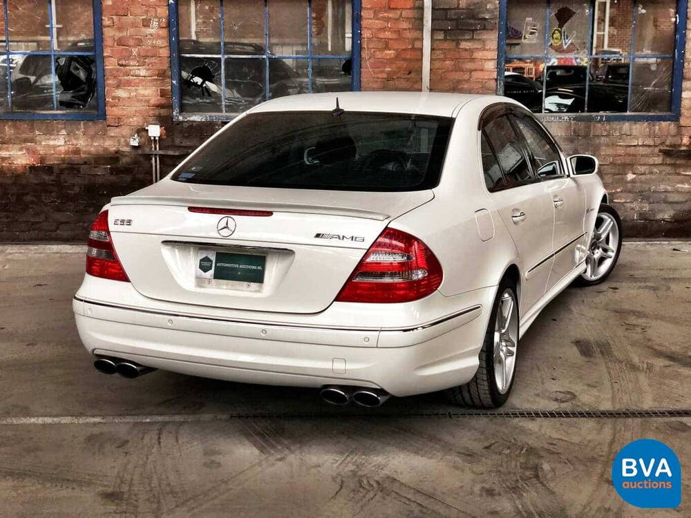 Mercedes-Benz E55 AMG 5.4 V8 476 PS E-Klasse 2003 -YOUNGTIMER-.
