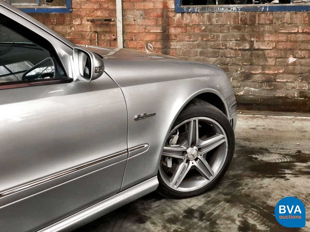 Mercedes-Benz E63 AMG Limousine V8 514 PS 2008.