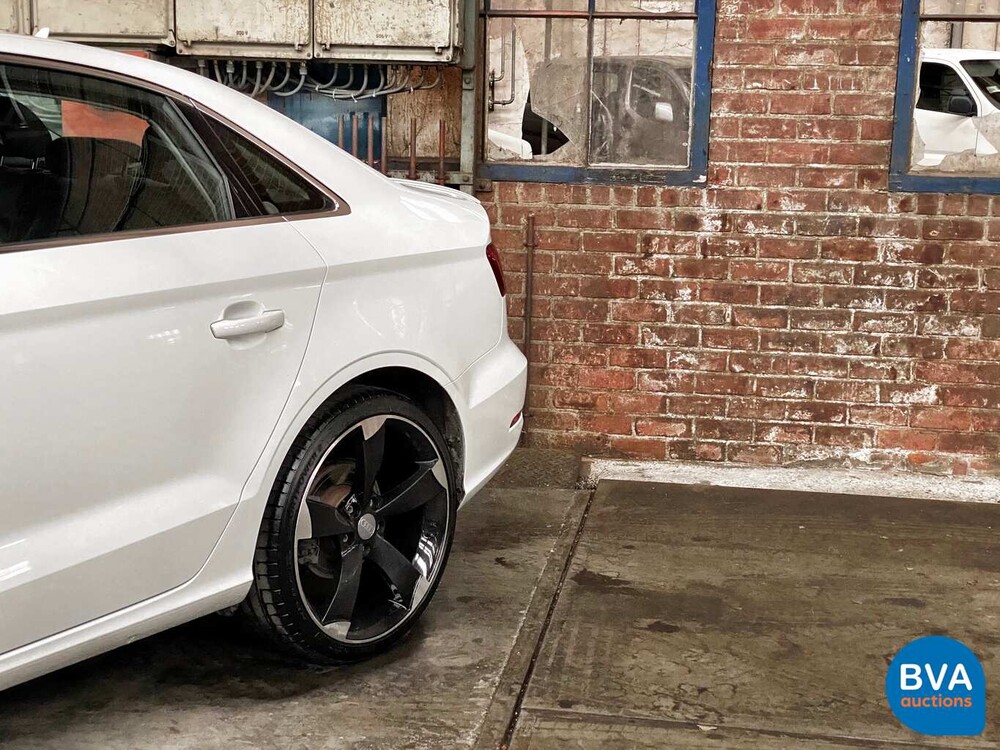 Audi A3 Limousine 1.8 TFSI 170 PS 2015, XS-646-P.