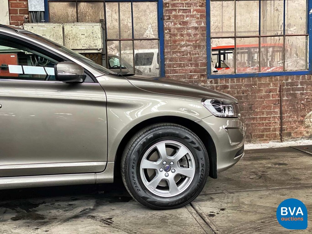 Volvo XC60 2.0 T5 FWD Momentum 245 PS 2015, 9-ZDS-58.