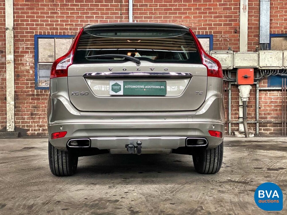 Volvo XC60 2.0 T5 FWD Momentum 245 PS 2015, 9-ZDS-58.