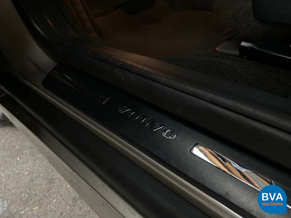 Volvo XC60 2.0 T5 FWD Momentum 245 PS 2015, 9-ZDS-58.