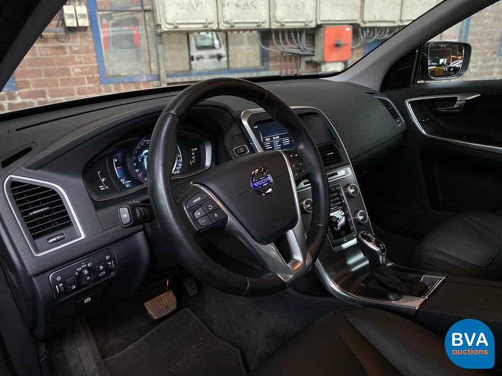 Volvo XC60 2.0 T5 FWD Momentum 245 PS 2015, 9-ZDS-58.
