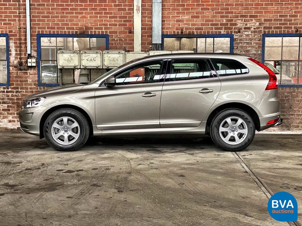 Volvo XC60 2.0 T5 FWD Momentum 245 PS 2015, 9-ZDS-58.